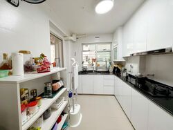 Blk 293C Skypeak @ Bukit Batok (Bukit Batok), HDB 5 Rooms #582925101